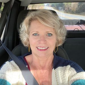 Meet your Posher, Debra